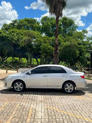 TOYOTA COROLLA 1.8 GLI 16V FLEX 4P MANUAL
